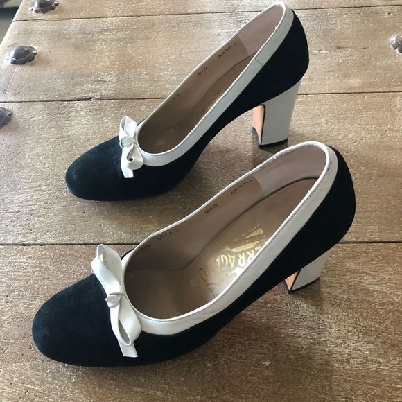 Salvador Ferragamo black white bow decor pumps 6.5